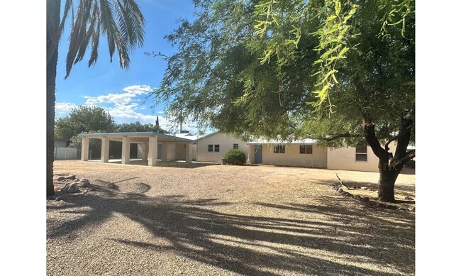 Foto del edificio - 3757 E Seneca St