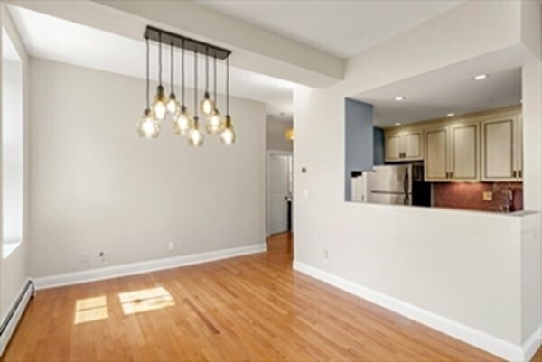 Building Photo - 29 E Concord St