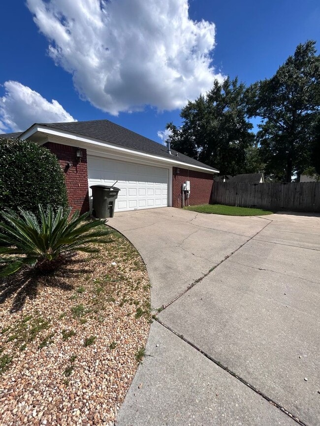 Building Photo - 1/2 of the first month's rent with a 12-mo...