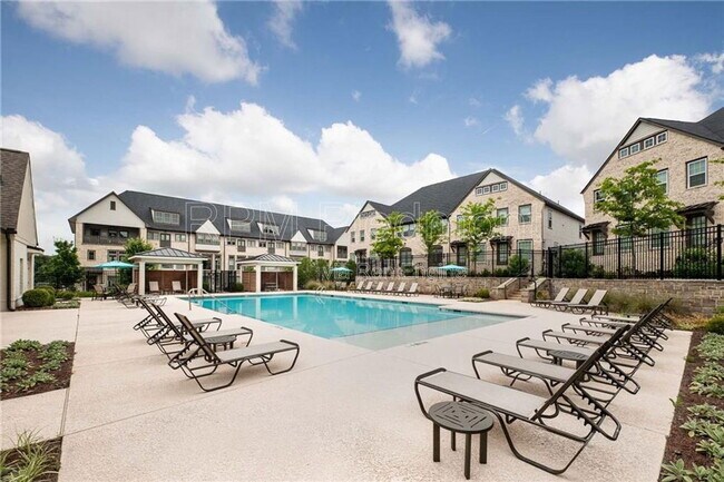 Foto del edificio - 2638 Caruso Wy