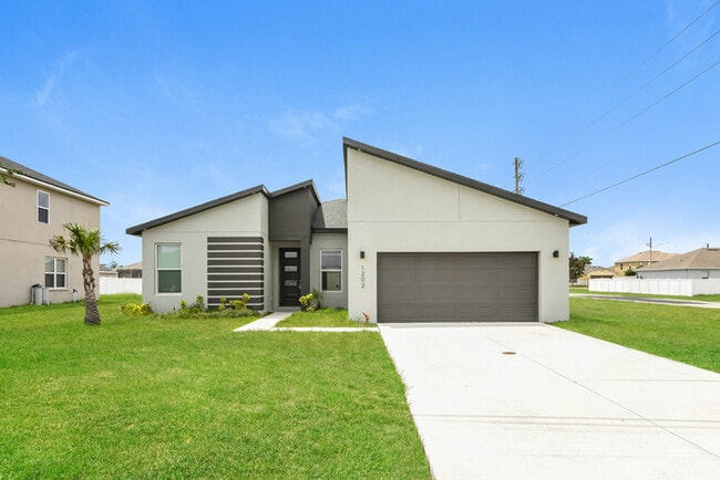 Building Photo - 1202 N Platte Ct