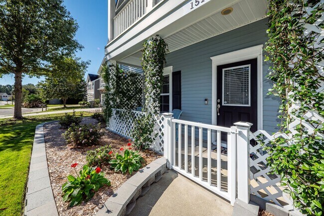 Foto del edificio - 4 Bedroom, 2.5 Bathroom Home in Brownswood...