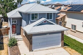 Building Photo - 8847 Cloverleaf Cir