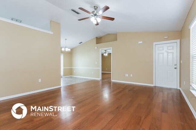 Building Photo - 3634 Amber Ln