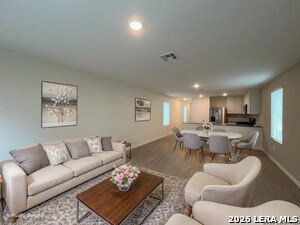 Foto del edificio - 7611 Aston Cross