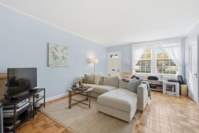 Building Photo - 2700 13th Rd S