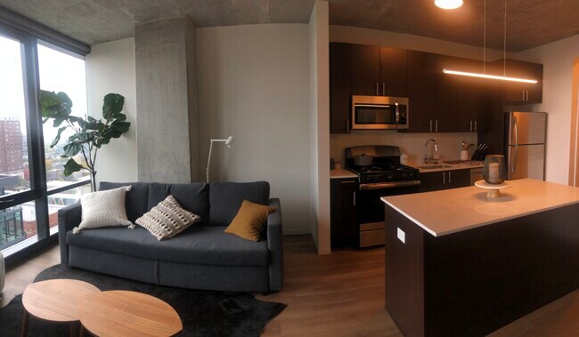 living area - 1357 S Wabash Ave