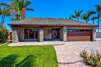 Building Photo - 9462 Pier Dr