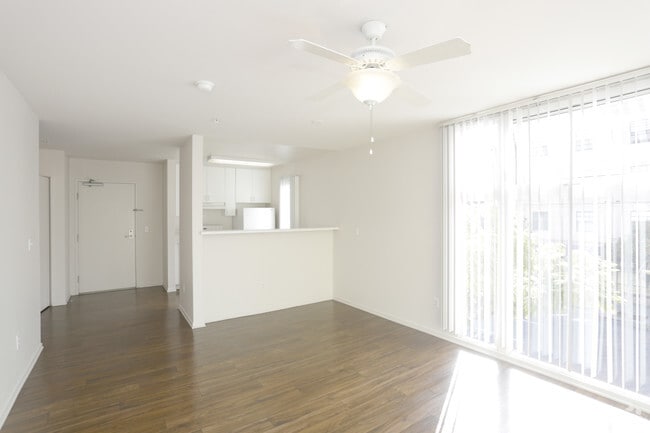 Interior Photo - 900 F Street