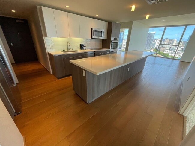 Symphony Honolulu! Luxurious 3 bedroom 2 bathroom in Kakaako with 2 assigned parking stall - Symphony Honolulu! Luxurious 3 bedroom 2 bathroom in Kakaako with 2 assigned parking stall Apartment
