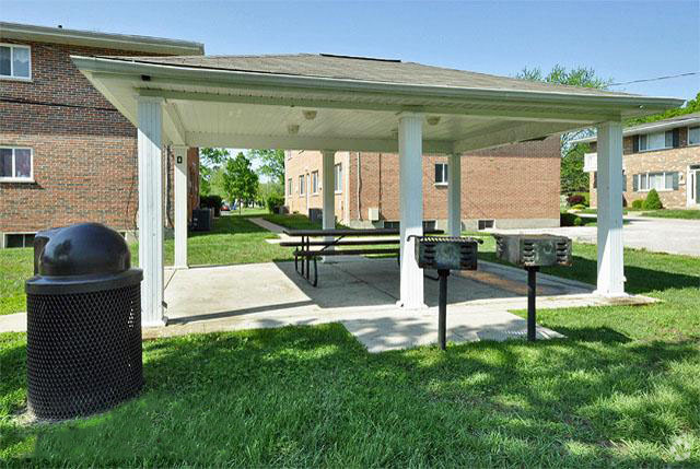 Building Photo - X - Charbonier Manor