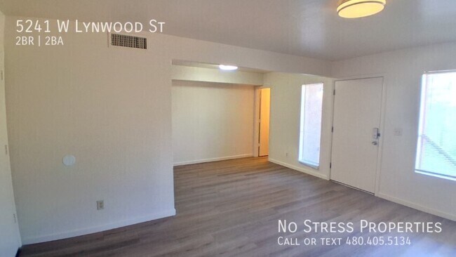 Foto del edificio - 5241 W Lynwood St