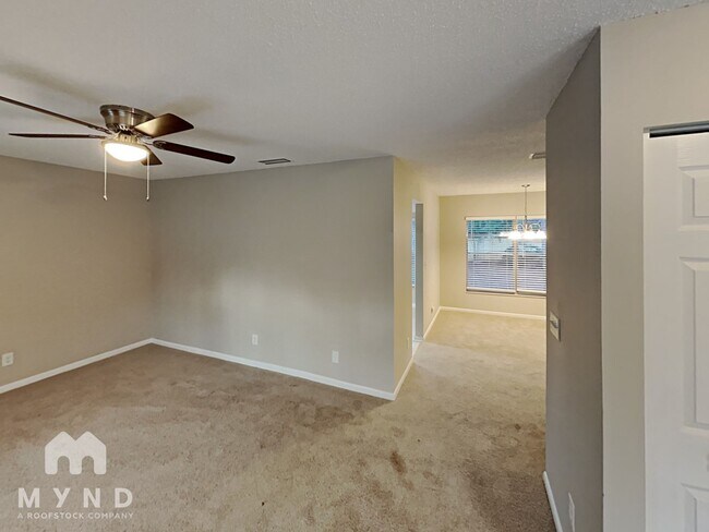 Foto del edificio - 632 Ephrata Dr
