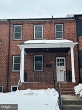 Building Photo - 3918 Beech Ave