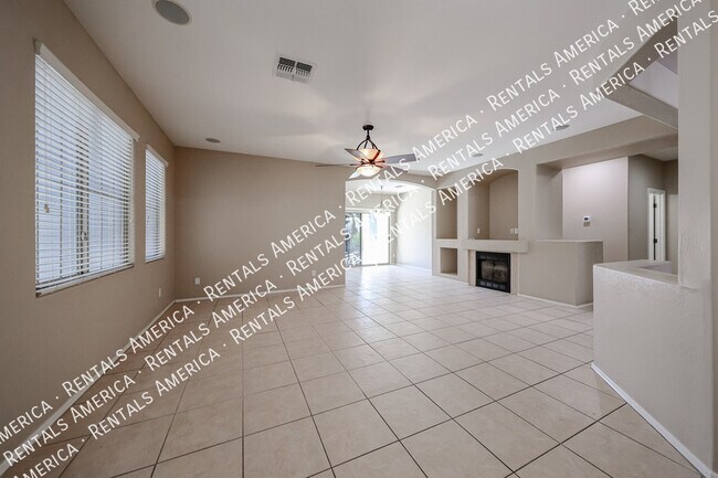 Building Photo - 7414 N 88th Ln