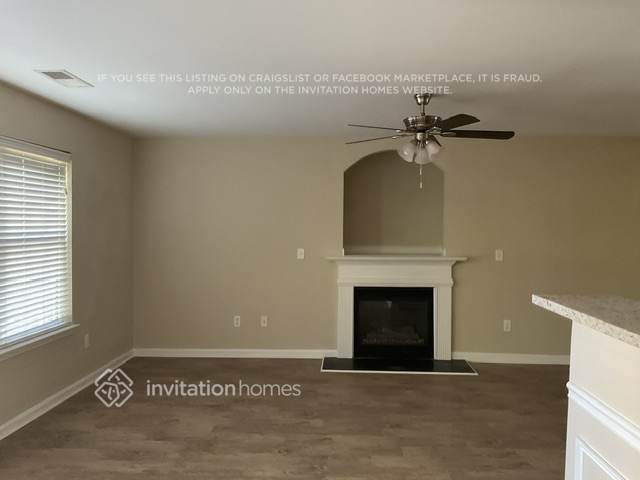 Foto del edificio - 7 Rockcress Ct