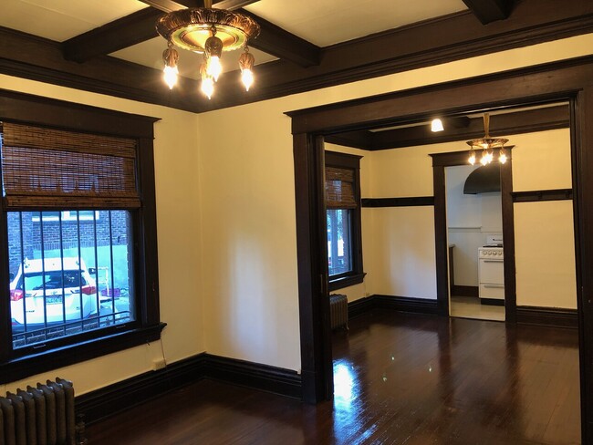 Building Photo - Harrison Apartments