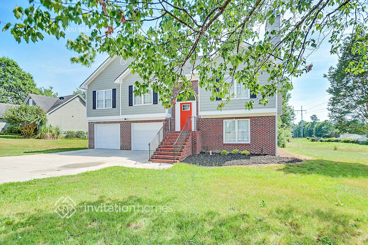 Primary Photo - 308 Pebblestone Dr