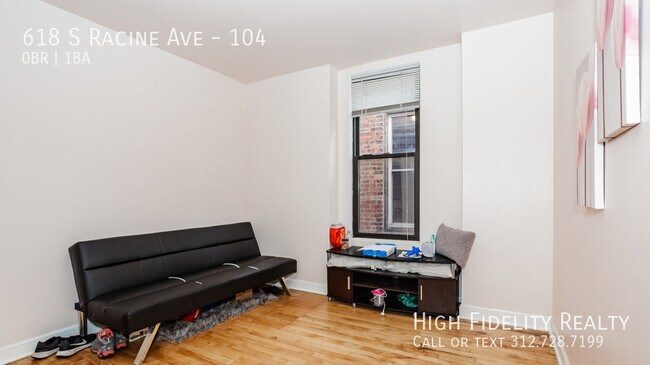 Foto del edificio - 618 S Racine Ave
