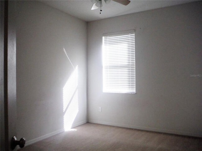 Building Photo - 403 Fern Gulley Dr