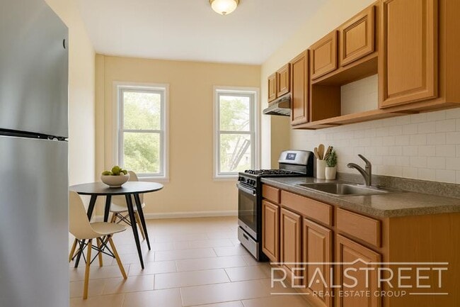 Foto del edificio - Welcome Home! Large 1.5-Bedroom with Priva...