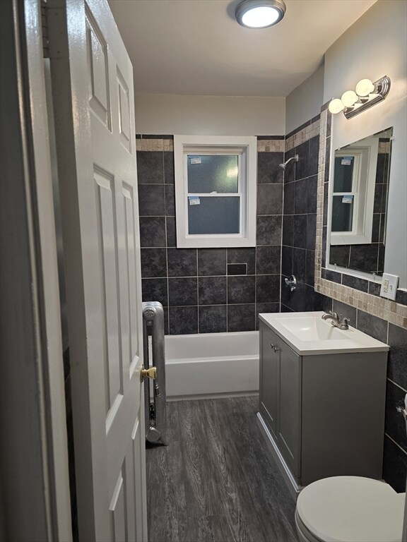 Foto del edificio - 59 Goodale Rd