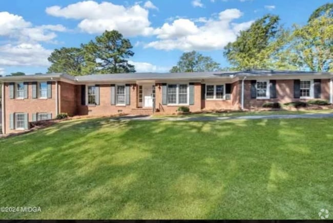 Building Photo - 780 Captain Kell Dr
