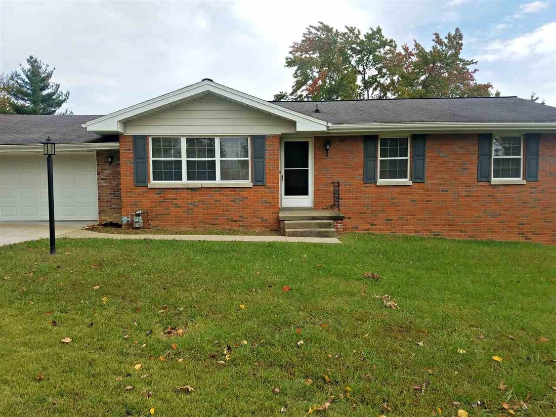 5817 Ohara Dr, Evansville, IN 47715 House Rental in Evansville, IN