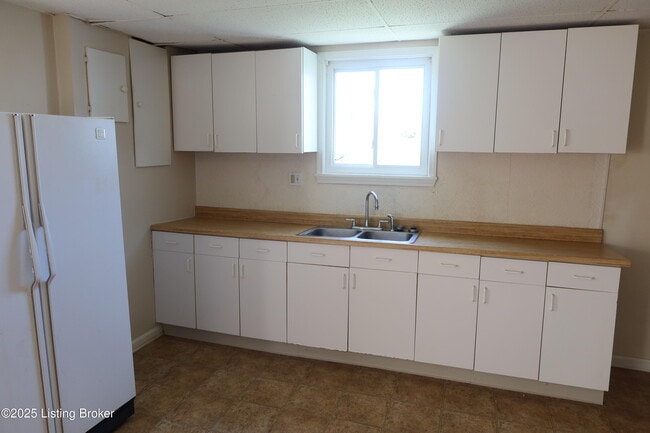 Foto del edificio - 4920 Hwy 1638
