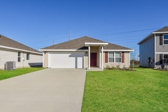 Building Photo - 5812 Tiagra Dr