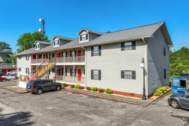 Exteriors - Magnolia Terrace Apartments