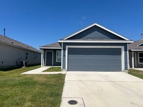 Building Photo - 9218 Luciano Pl