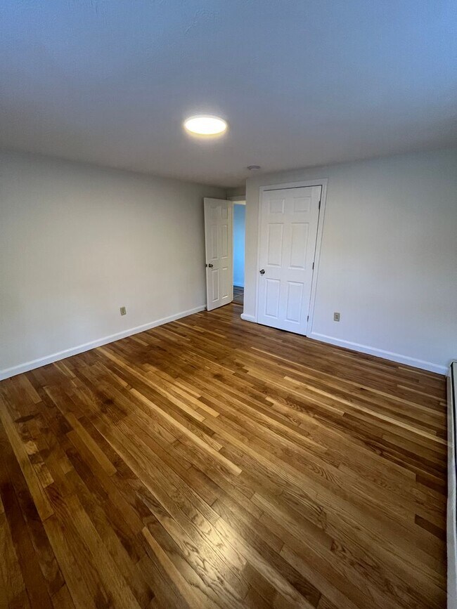 Foto del edificio - Renovated 3 Bedroom