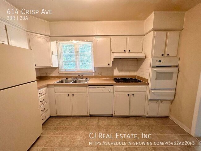 Foto del edificio - 614 S Crisp Ave