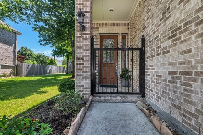 Building Photo - 1267 Sopris Dr