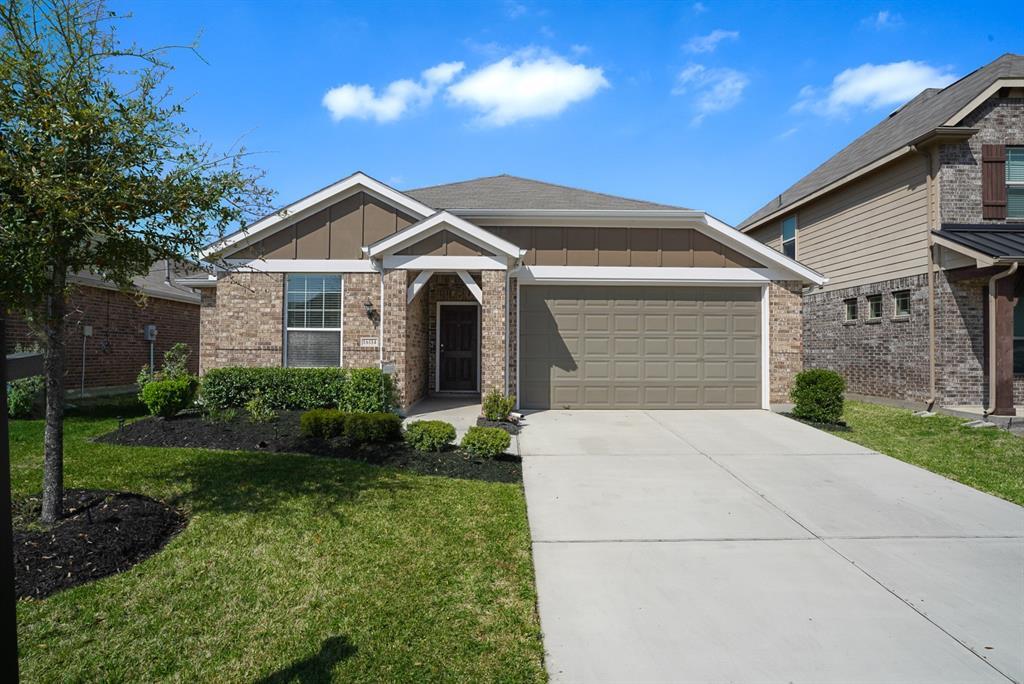 Primary Photo - 16114 Sommerall Creek Ln