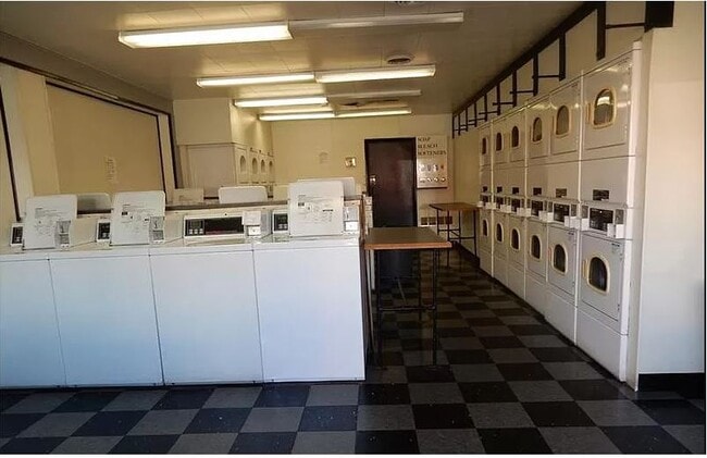 Foto del edificio - 800 Wayne Ave