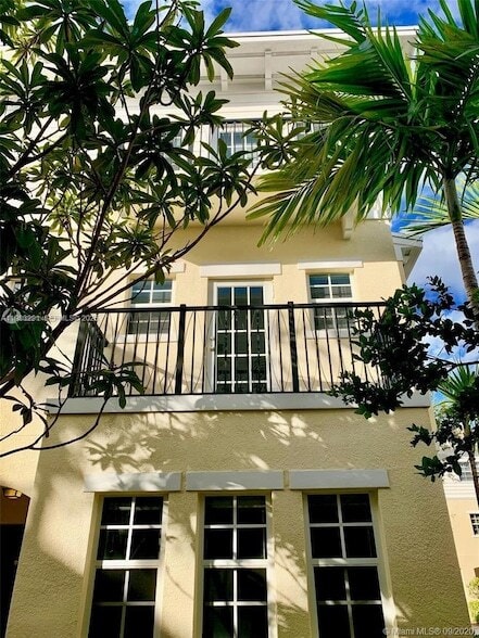 Photo - 218 SW 6th Pl Townhome