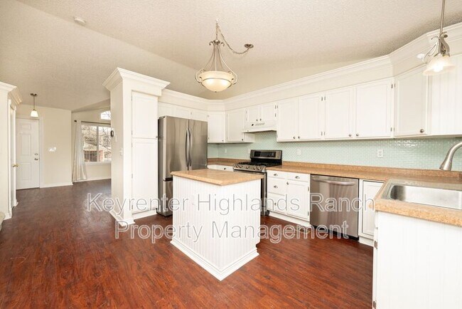 Foto del edificio - 595 S Lindsey St