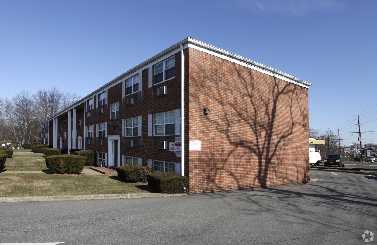 Primary Photo - Casey Avenue Apartments