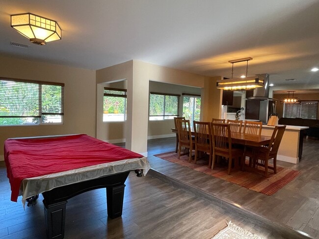 Building Photo - 3369 Monterosa Dr