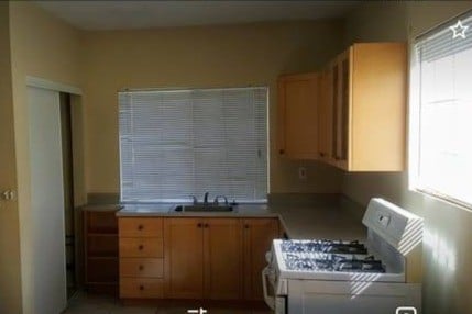 Building Photo - 19601 Friar St