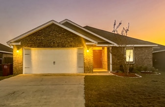 Building Photo - 831 Moorhen Wy