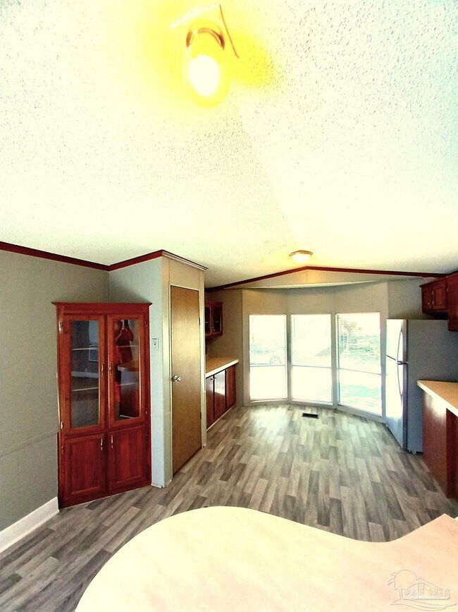 Foto del edificio - 5800 Lillian Hwy
