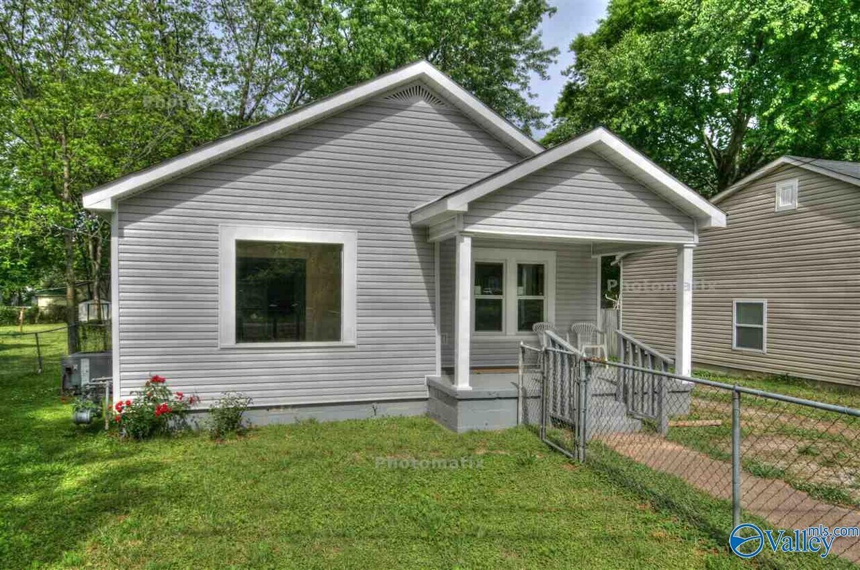 Foto principal - 2301 Kildare St NW