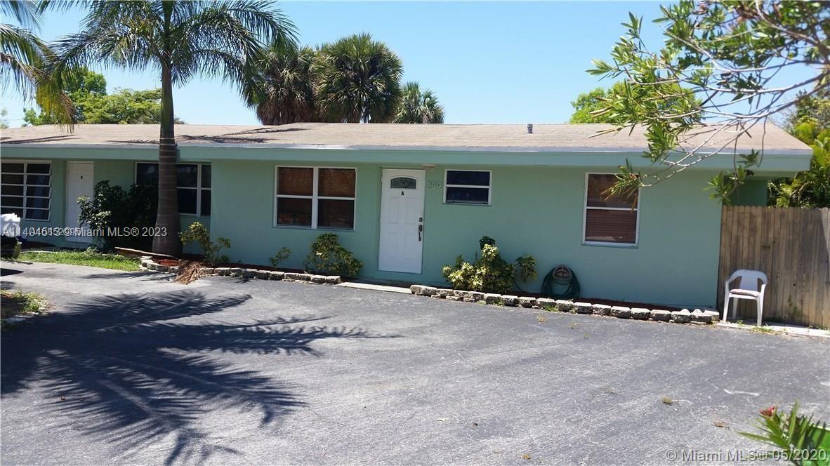 299 SE 12th Ave Unit B1, Deerfield Beach, FL 33441 Room for Rent in