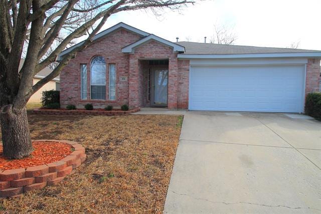 Building Photo - 824 Dixon Ln