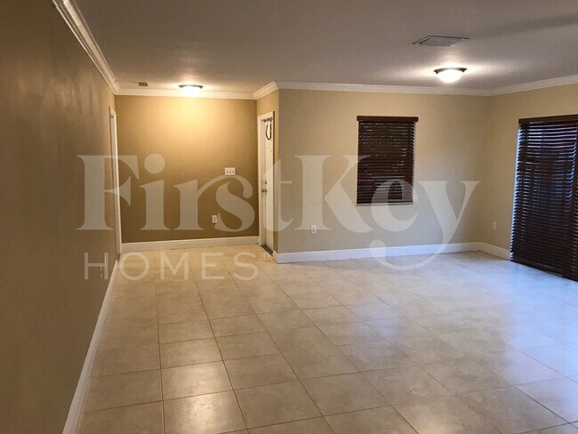 Building Photo - 12827 SW 256th Terrace