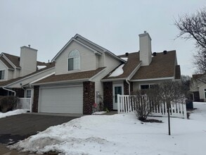 Building Photo - 508 Queens Gate