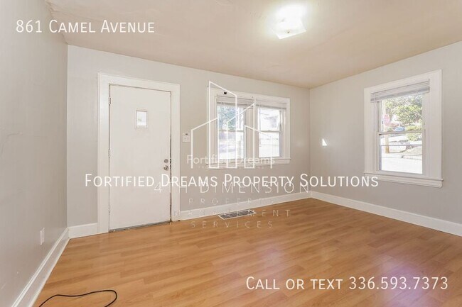 Building Photo - 861 Camel Ave